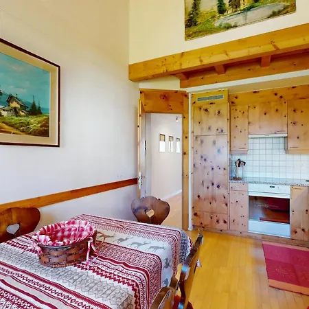 Zuonder 36 Appartement Silvaplana